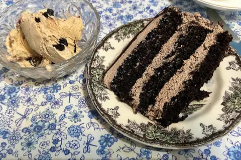 Mrs Bee'S Cakery photo 1