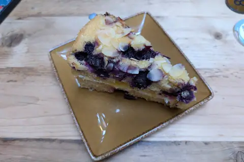 Mrs Bee'S Cakery photo 4